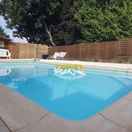 Studio Meuble Avec Piscine Partagee La Ferté-Gaucher Eksteriør billede